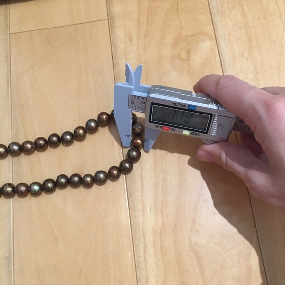 Copper colored cultured freshwater pearl necklace - Picture 6 of 6